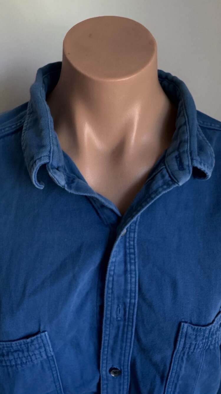 Vintage Gap Blue Denim Button-Up Shirt, 100% Cotton, Made in USA XL - Picture 3 of 6